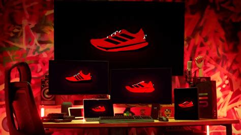 Adidas Releasing $2,500 Solana NFT Sneakers in Move-to-Earn Game 'Stepn' - Decrypt