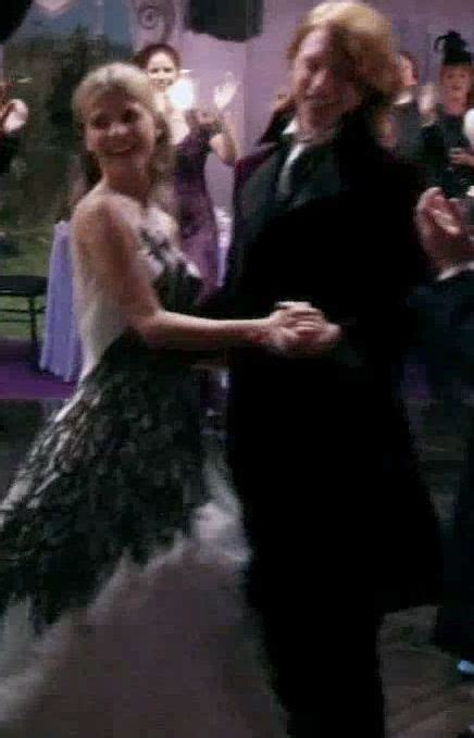 Bill and Fleur Dancing At Their Wedding - Bill and Fleur Photo (9702846) - Fanpop