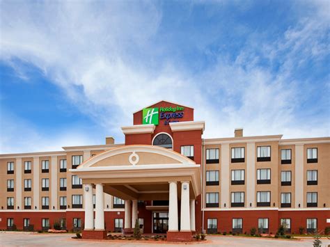 Guthrie Hotels North of Oklahoma City | Holiday Inn Express & Suites Guthrie North Edmond