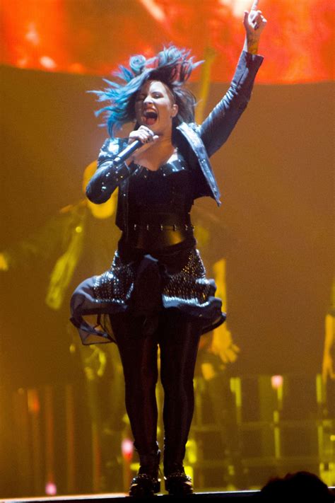 DEMI LOVATO Performs at Neon Lights World Tour in Calgary – HawtCelebs