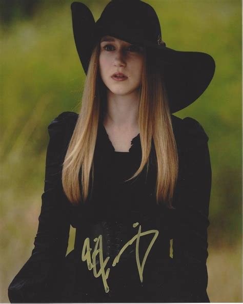 ACTRESS TAISSA FARMIGA SIGNED AMERICAN HORROR STORY 8X10 PHOTO C W/COA THE NUN | #1955535174