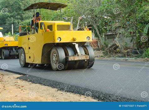 Road Roller Machine Works Asphalt Road Construction Editorial ...