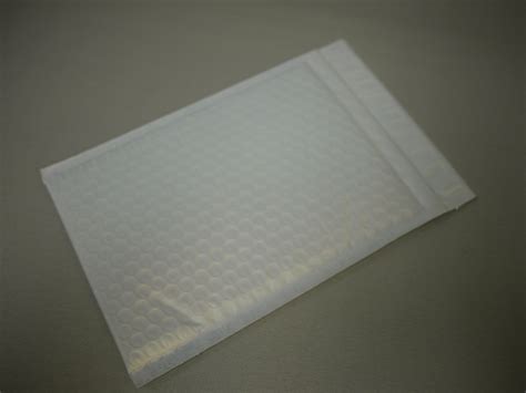 #3 Co Extruded Film Poly Bubble Mailers / Bubble Wrap Packaging Envelopes