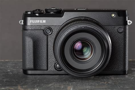 Fujifilm GFX 50R et 63mm f/2.8 | Fujifilm, Camera, Binoculars