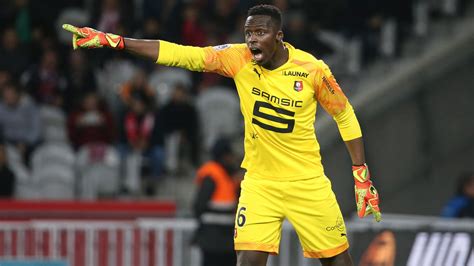 Edouard Mendy: Chelsea signs new GK amid Kepa's struggles - Sports Illustrated