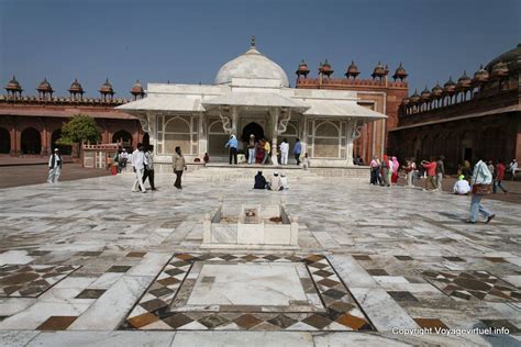 Fatehpur Sikri Jama Masjid Salim Chisti Tomb - India