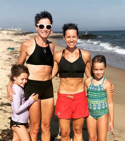 5 Sexy New Jenna Wolfe Bikini Pics