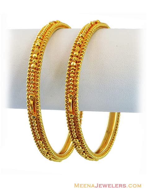 Gold Bangles 22K (2 Pc) - BaGo13069 - US$ 2,097 - 22k gold bangles with filigree design with ...