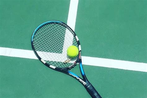 Our Top 5 Tennis Rackets for Beginners - FabFitFun