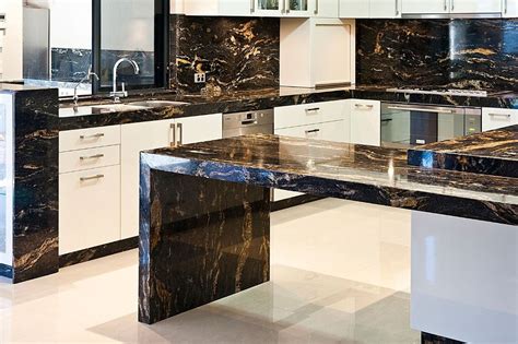 black granite countertops ideas Granite Worktop Kitchen, Kitchen Countertops Laminate, Black ...