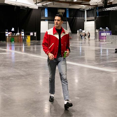 5 G-Eazy Style Wears For That Ice Cold Retro Look - Global Playboy