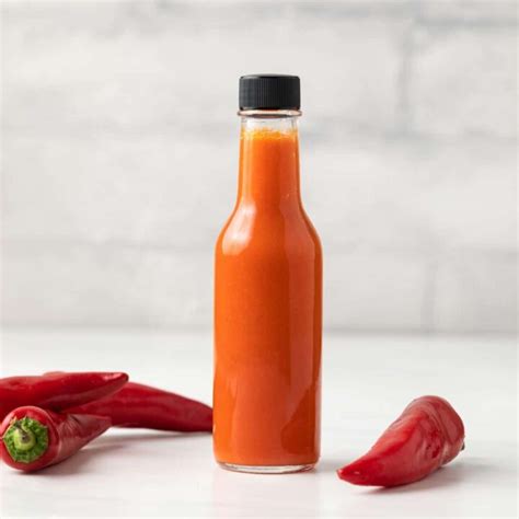 Homemade Cayenne Pepper Hot Sauce - Sauce Fanatic