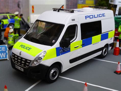 1/43 Code 3 Met Police Commercial Vehicle Unit Model At A … | Flickr