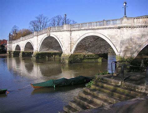 Richmond 017 Richmond Bridge, early April afternoon - Richmond Bridge ...