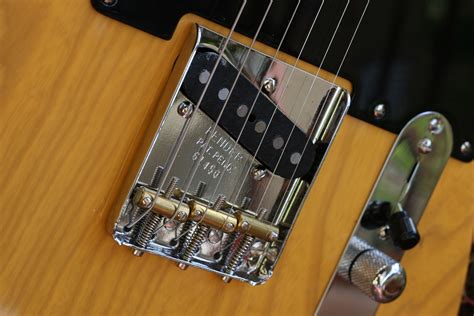 Archivo:Fender Telecaster American Vintage 52 pickup.JPG - Wikipedia ...