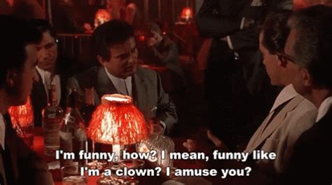 Joe Pesci I Amuse You GIF - Joe Pesci I Amuse You Dinner - Discover ...