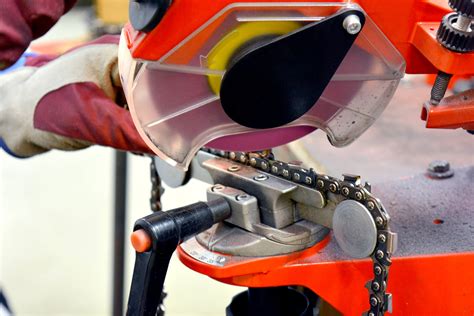 How To: Sharpening Your Chainsaw Chain