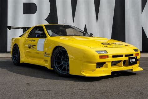 Modified RX-7 GT-X (FC3S)