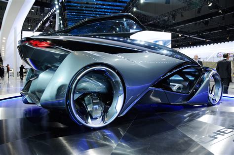 Chevrolet FNR-X Concept is an All-Purpose Plug-in Hybrid | Automobile ...