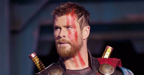 How Did Thor Lose His Eye in Thor Ragnarok? | POPSUGAR Entertainment