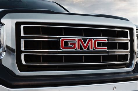 2015 GMC Sierra 1500 VINs, Configurations, MSRP & Specs - AutoDetective