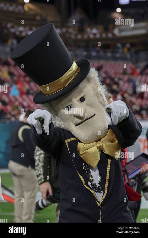 Wake forest demon deacons mascot hi-res stock photography and images ...