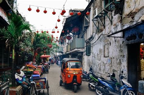 Interplanetary: Jakarta Street Photography