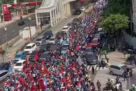 Aksi Demo Hari Ini Sepi, Segini Massa yang Hadir di 6 Titik di Jakarta - Pojok Satu