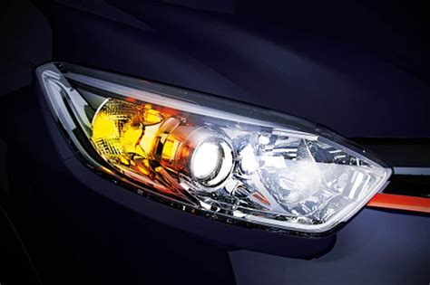 Types Of Headlights In A Car And What They Are Used For