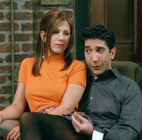 sc. chandlerbingunofficial Ross And Rachel, Friends Cast, Ross Geller, Tv Couples, Rachel Green ...