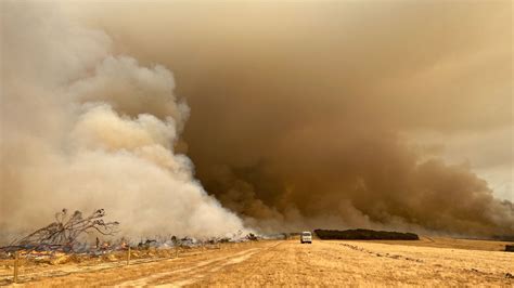 Health Impacts of Air Pollution from Australian Megafires - Eos