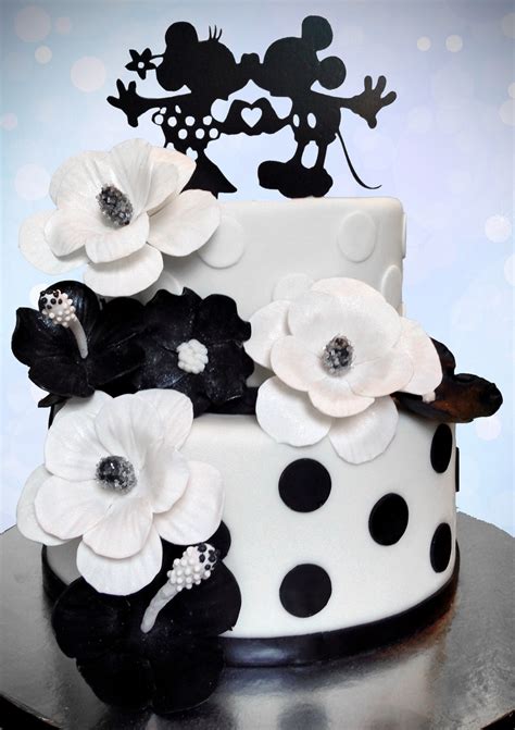 Mickey And Minnie Wedding Cake - CakeCentral.com