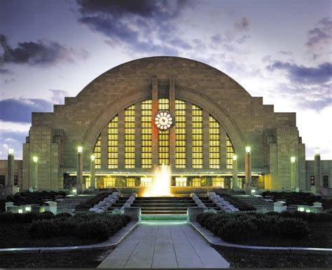 An Inside Look at the Cincinnati Museum Center Organ | Classical MPR