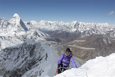 Island Peak Climbing, Island Peak climb with EBC - Nepal Trek Hub