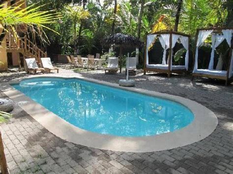 Copacabana Hotel and Suites in Jaco - Room Deals, Photos & Reviews