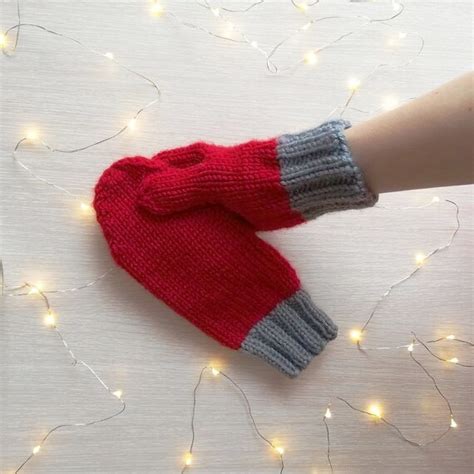 Red Mittens Knit Pattern Classic Mittens Basic Mitts For | Etsy