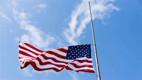 Memorial Day Flag Protocol and Etiquette | Martha Stewart