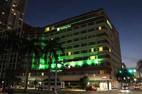 Holiday Inn Downtown Miami | Soon to be demolished. | Flickr