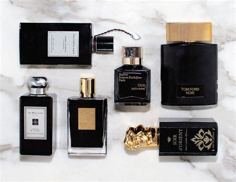 The 6 Best Fall Perfumes in Black and Gold Bottles | Vogue