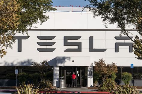 Tesla Must Face California’s Suit Over Fremont Factory Racism ...