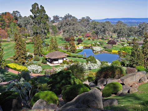 File:04. Japanese Garden, Cowra, NSW, 22.09.2006.jpg - Wikimedia Commons