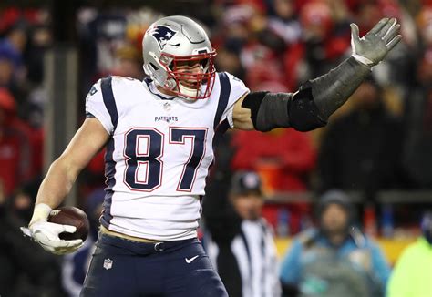 Look: There's Controversy With Rob Gronkowski's Live Field Goal - The Spun