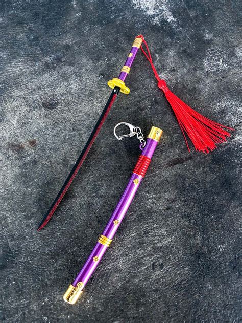 Mini Enma Katana Keychain + Stand (Purple) – Mini Katana