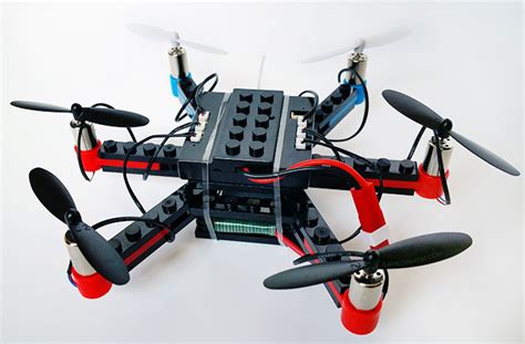 FlyBlocks: A DIY Drone Kit that You Can Build, Crash, and Rebuild - Game On Mom