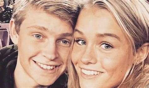 Frenkie de Jong 2018: Girlfriend, net worth, tattoos, smoking & body ...