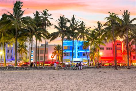 Nightlife in Miami - Miami travel guide – Go Guides