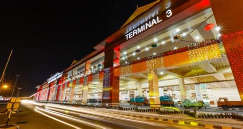 Cochin Airport issues tenders for 12 retail stores