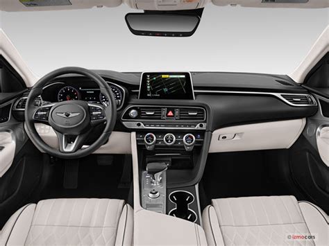 2020 Genesis G70: 45 Interior Photos | U.S. News