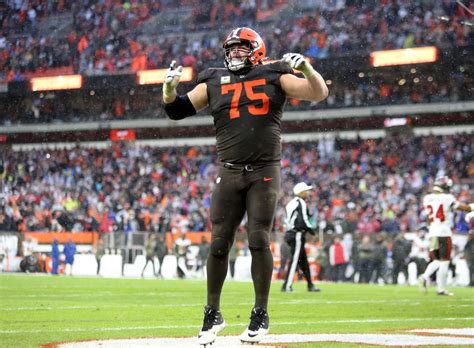 Browns’ Joel Bitonio named AP All-Pro first team; Myles Garrett, Nick ...