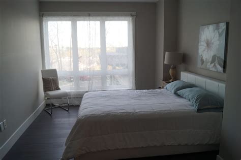 Furnished two bedroom luxury condo in Bedford heat and hot water included - Lets Rent